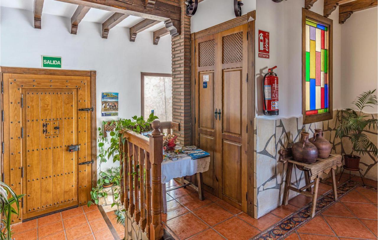 1 Bedroom Lovely Home In Mecina Bombarón Exteriér fotografie