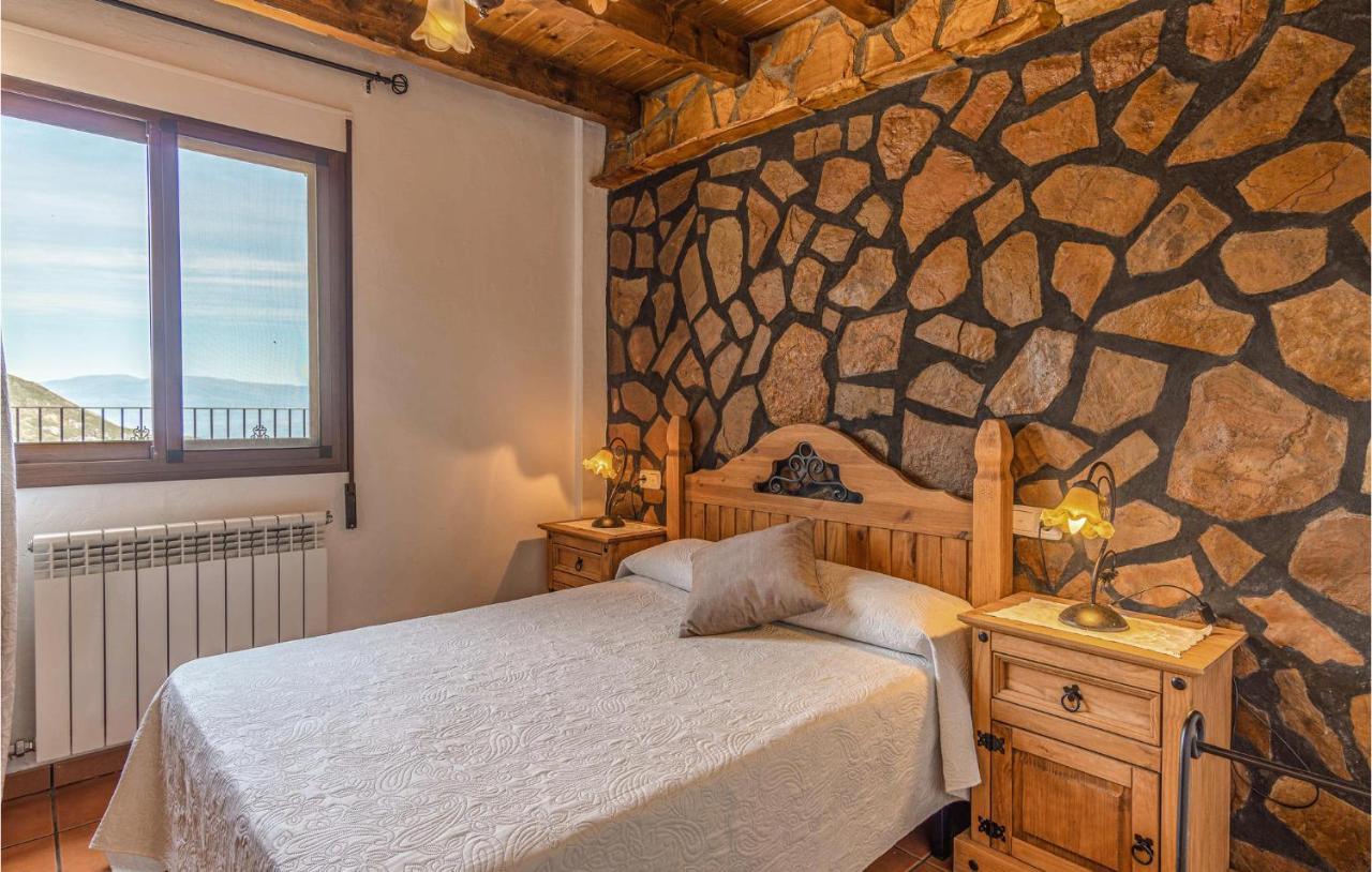1 Bedroom Lovely Home In Mecina Bombarón Exteriér fotografie