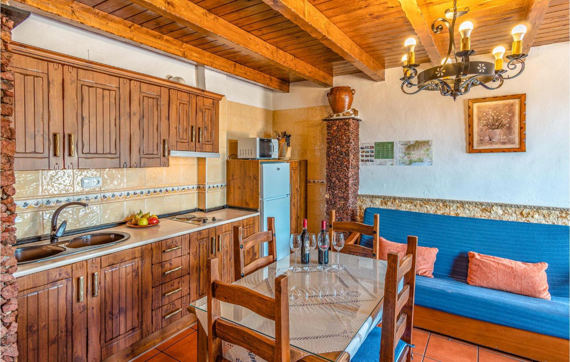 1 Bedroom Lovely Home In Mecina Bombarón Exteriér fotografie